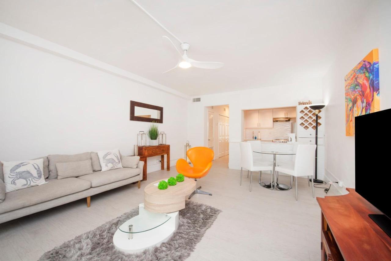 Beach Living At Island Pine Villas Blse George Town Extérieur photo