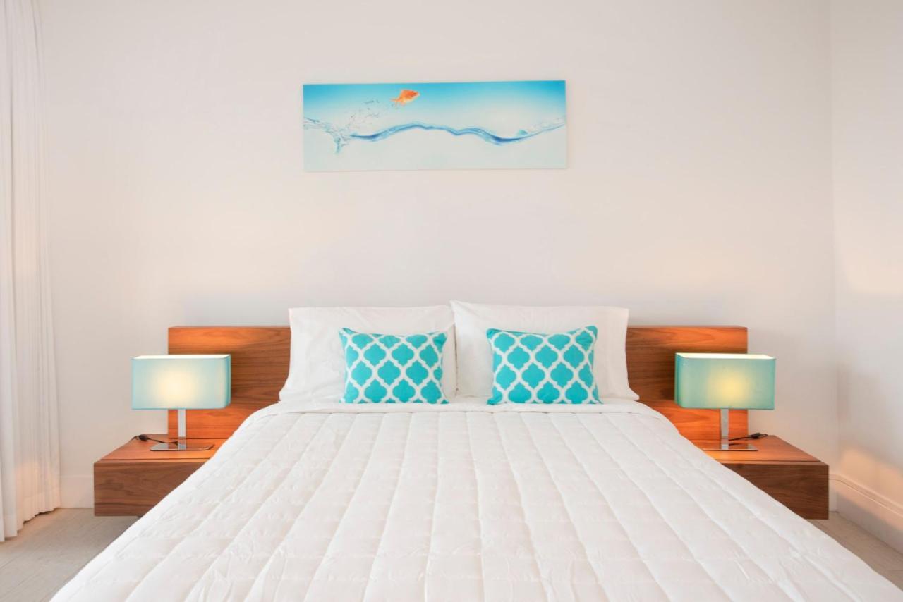 Beach Living At Island Pine Villas Blse George Town Extérieur photo